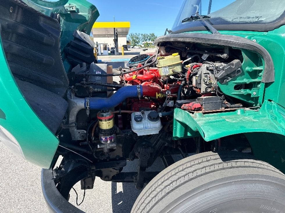 Refrigerated Truck-Light and Medium Duty Trucks-Freightliner-2019-M2-La Porte-IN-65,324\n\t\tmiles-$ 64,250 - Image 24