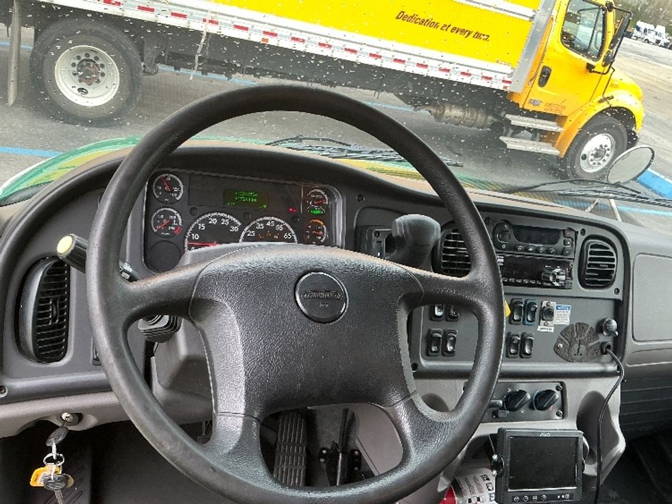 Refrigerated Truck-Light and Medium Duty Trucks-Freightliner-2019-M2-La Porte-IN-81,733\n\t\tmiles-$ 56,500 - Image 14
