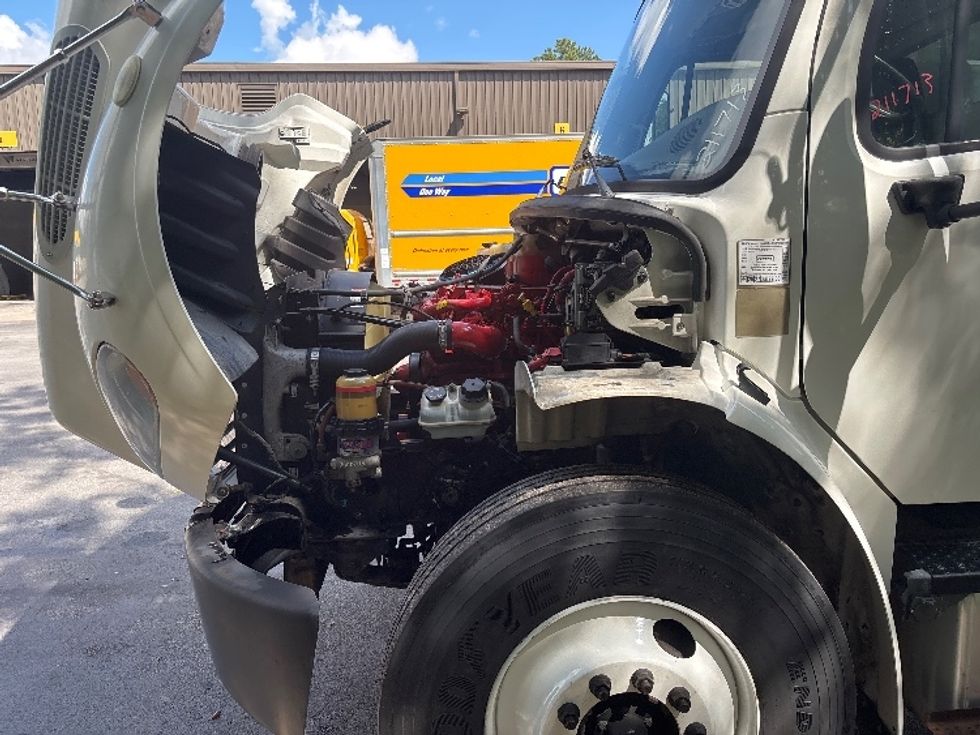 Refrigerated Truck-Light and Medium Duty Trucks-Freightliner-2019-M2-Ladson-SC-170,438\n\t\tmiles-$ 48,000 - Image 24