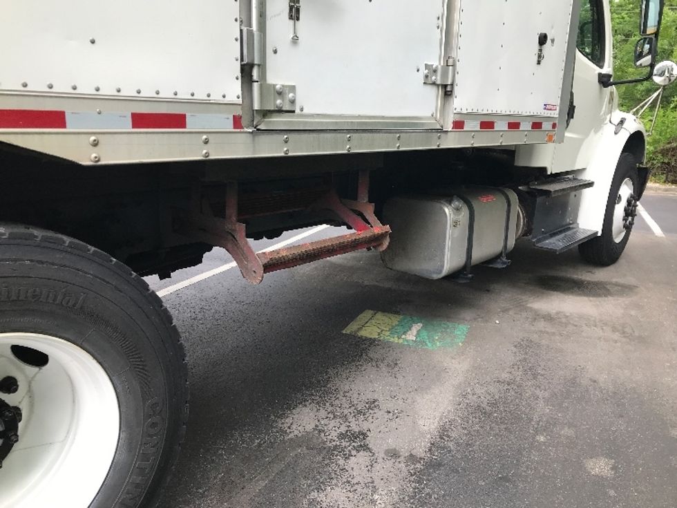 Refrigerated Truck-Light and Medium Duty Trucks-Freightliner-2019-M2-Ladson-SC-196,746\n\t\tmiles-$ 37,000 - Image 14