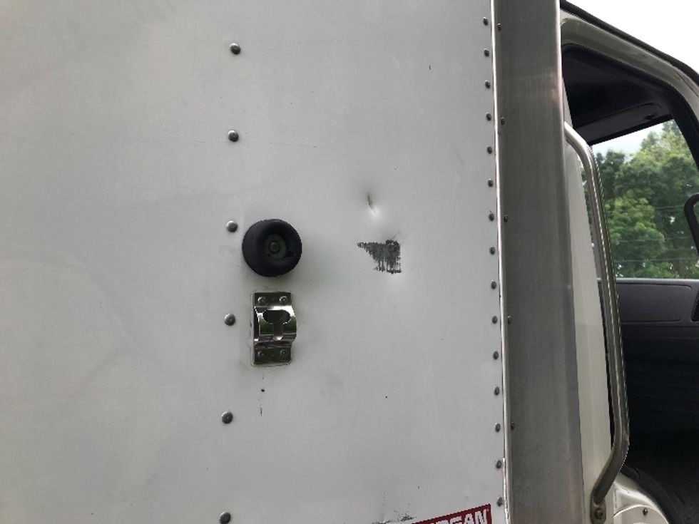 Refrigerated Truck-Light and Medium Duty Trucks-Freightliner-2019-M2-Ladson-SC-196,746\n\t\tmiles-$ 37,000 - Image 28