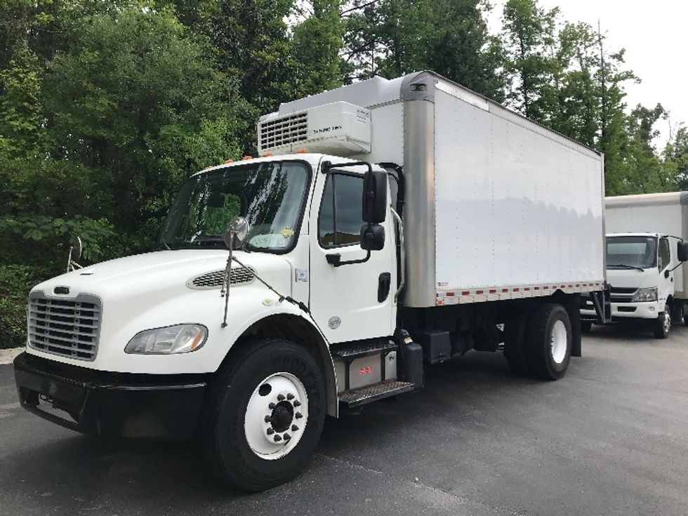 Refrigerated Truck-Light and Medium Duty Trucks-Freightliner-2019-M2-Ladson-SC-196,746\n\t\tmiles-$ 37,000 - Image 3