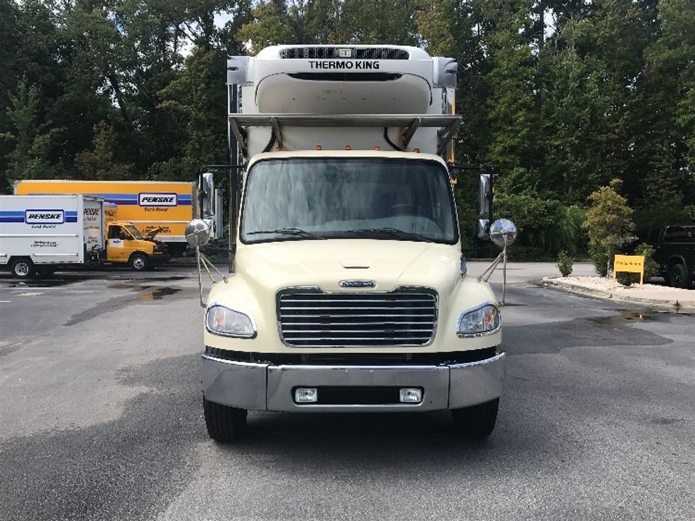 Refrigerated Truck-Light and Medium Duty Trucks-Freightliner-2019-M2-Ladson-SC-71,782\n\t\tmiles-$ 59,000 - Image 2