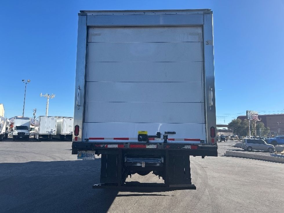 Refrigerated Truck-Light and Medium Duty Trucks-Freightliner-2019-M2-Las Vegas-NV-103,818\n\t\tmiles-$ 61,000 - Image 7