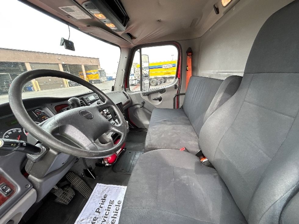 Refrigerated Truck-Light and Medium Duty Trucks-Freightliner-2019-M2-Las Vegas-NV-126,241\n\t\tmiles-$ 63,250 - Image 18