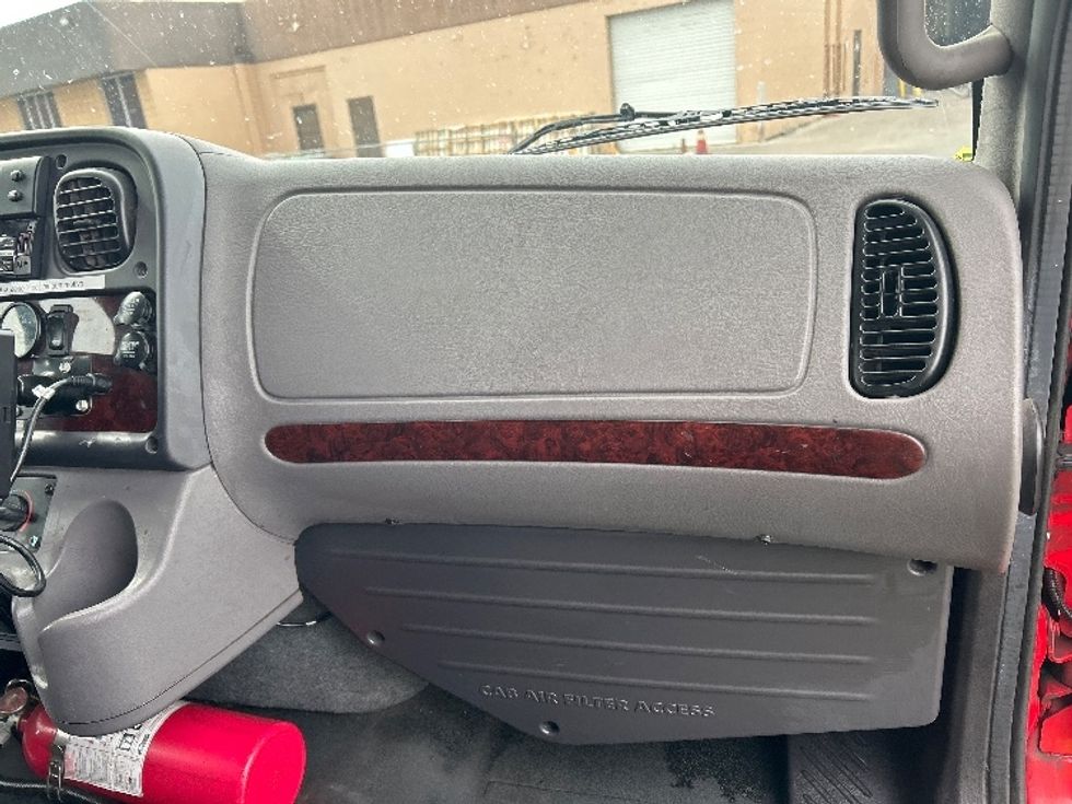 Refrigerated Truck-Light and Medium Duty Trucks-Freightliner-2019-M2-Las Vegas-NV-126,241\n\t\tmiles-$ 63,250 - Image 21