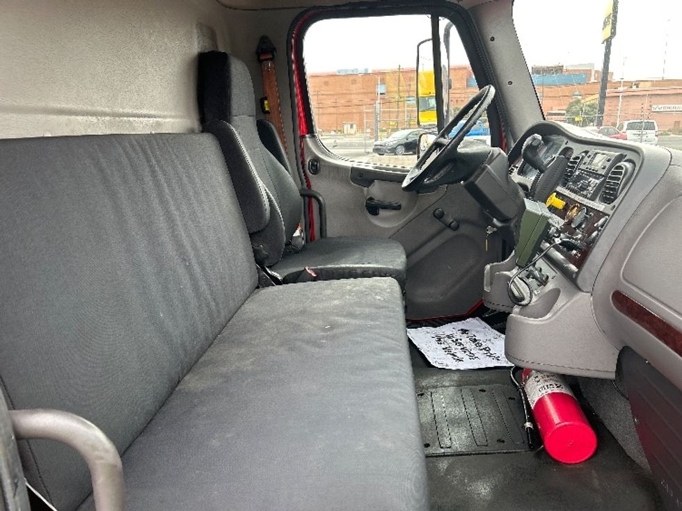 Refrigerated Truck-Light and Medium Duty Trucks-Freightliner-2019-M2-Las Vegas-NV-126,241\n\t\tmiles-$ 63,250 - Image 22