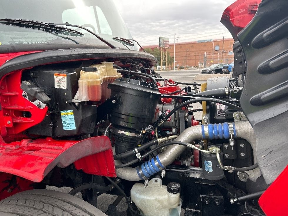 Refrigerated Truck-Light and Medium Duty Trucks-Freightliner-2019-M2-Las Vegas-NV-126,241\n\t\tmiles-$ 63,250 - Image 23