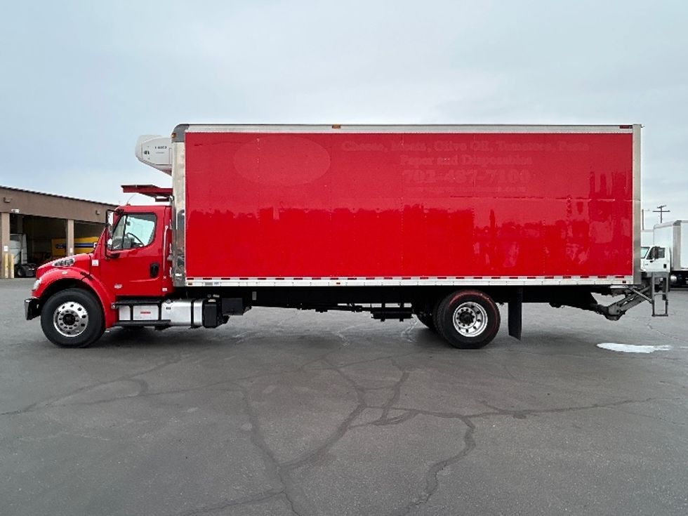 Refrigerated Truck-Light and Medium Duty Trucks-Freightliner-2019-M2-Las Vegas-NV-126,241\n\t\tmiles-$ 63,250 - Image 4