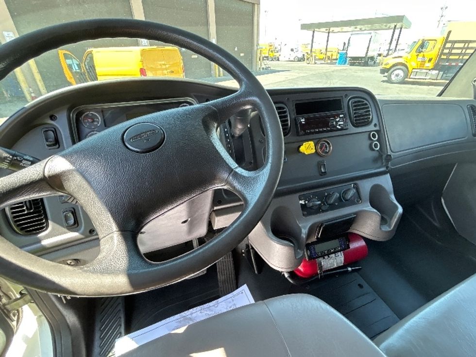 Refrigerated Truck-Light and Medium Duty Trucks-Freightliner-2019-M2-Las Vegas-NV-130,855\n\t\tmiles-$ 50,750 - Image 18