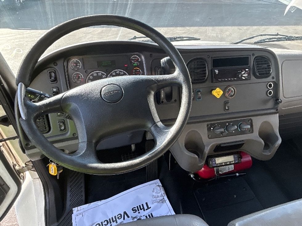 Refrigerated Truck-Light and Medium Duty Trucks-Freightliner-2019-M2-Las Vegas-NV-145,930\n\t\tmiles-$ 51,250 - Image 18