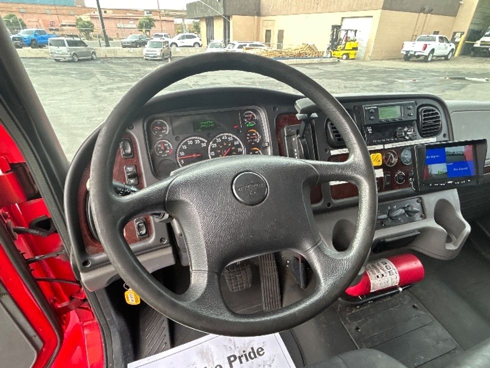 Refrigerated Truck-Light and Medium Duty Trucks-Freightliner-2019-M2-Las Vegas-NV-152,421\n\t\tmiles-$ 56,750 - Image 18