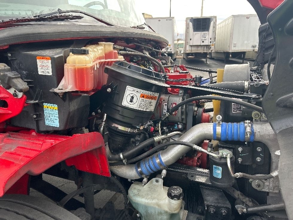 Refrigerated Truck-Light and Medium Duty Trucks-Freightliner-2019-M2-Las Vegas-NV-152,421\n\t\tmiles-$ 56,750 - Image 23