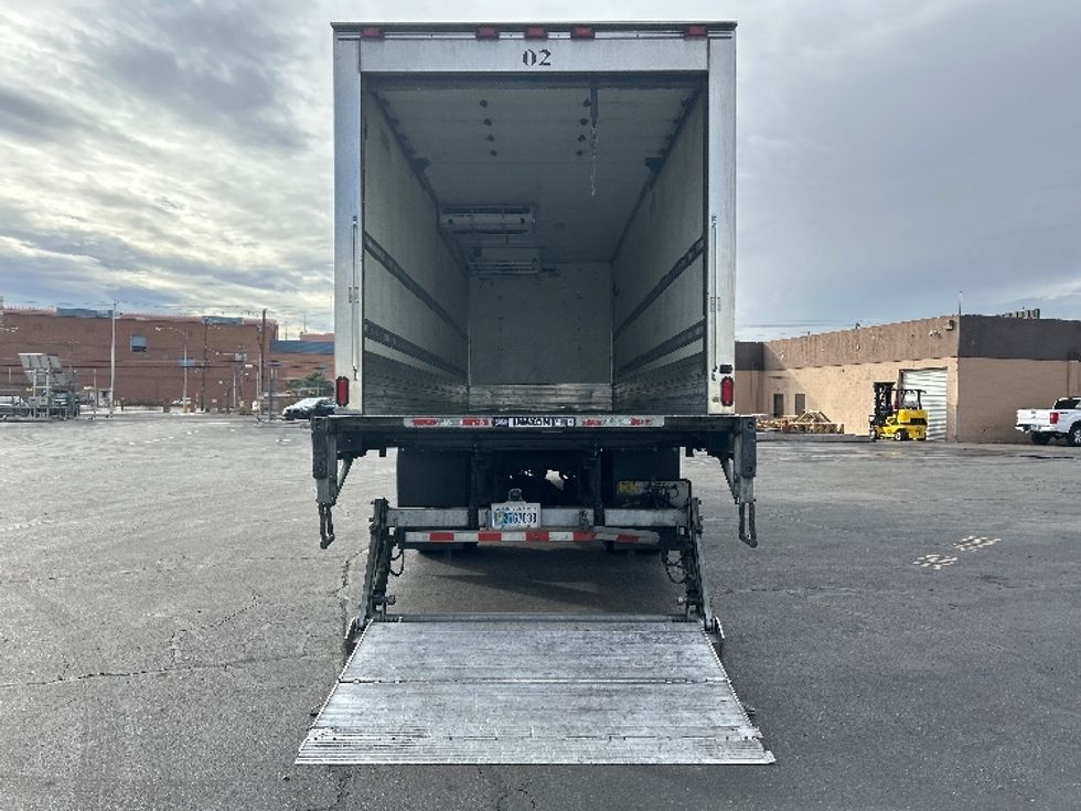 Refrigerated Truck-Light and Medium Duty Trucks-Freightliner-2019-M2-Las Vegas-NV-152,421\n\t\tmiles-$ 56,750 - Image 9