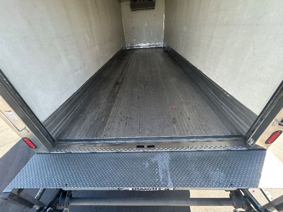 Refrigerated Truck-Light and Medium Duty Trucks-Freightliner-2019-M2-Las Vegas-NV-167,540\n\t\tmiles-$ 48,750 - Image 10