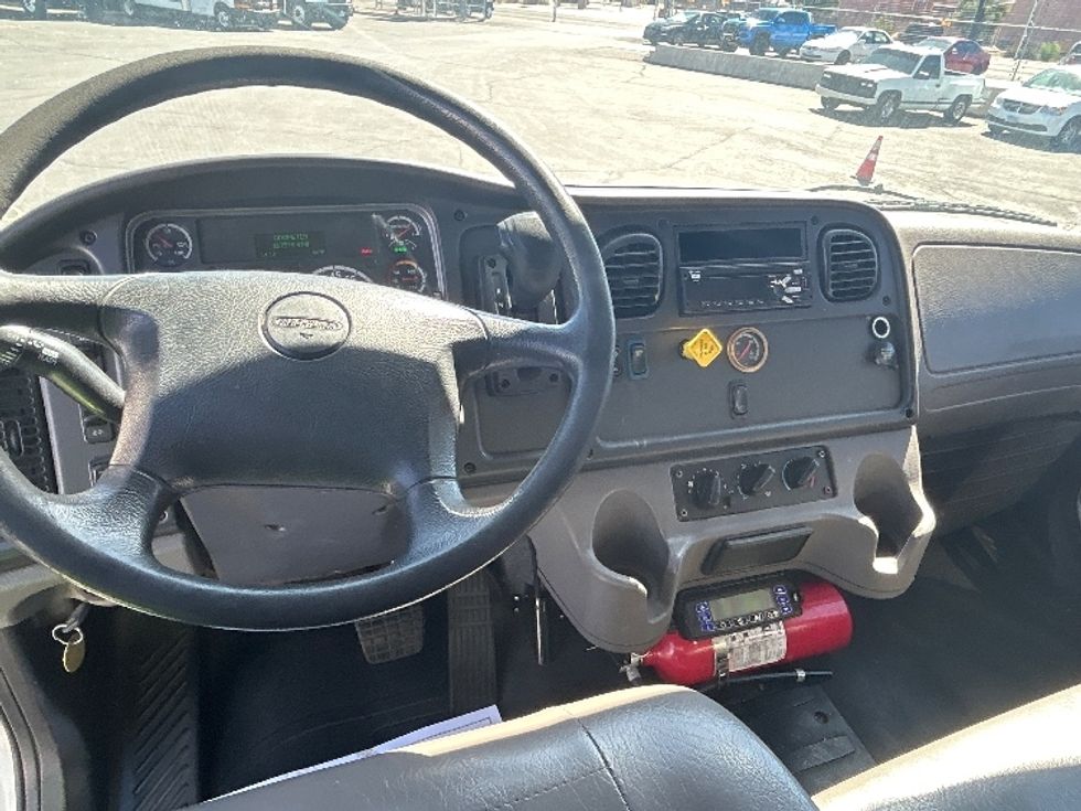 Refrigerated Truck-Light and Medium Duty Trucks-Freightliner-2019-M2-Las Vegas-NV-167,540\n\t\tmiles-$ 48,750 - Image 17