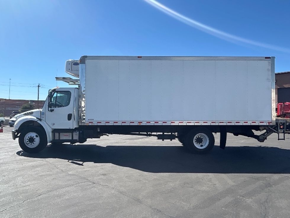 Refrigerated Truck-Light and Medium Duty Trucks-Freightliner-2019-M2-Las Vegas-NV-167,540\n\t\tmiles-$ 48,750 - Image 4