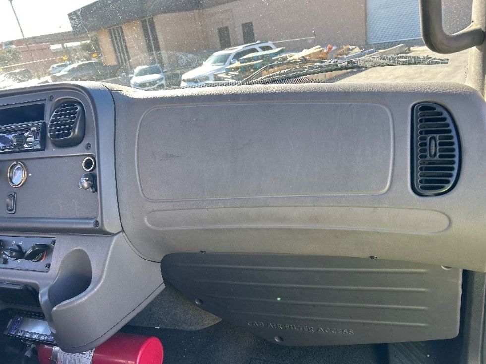 Refrigerated Truck-Light and Medium Duty Trucks-Freightliner-2019-M2-Las Vegas-NV-172,119\n\t\tmiles-$ 49,250 - Image 20