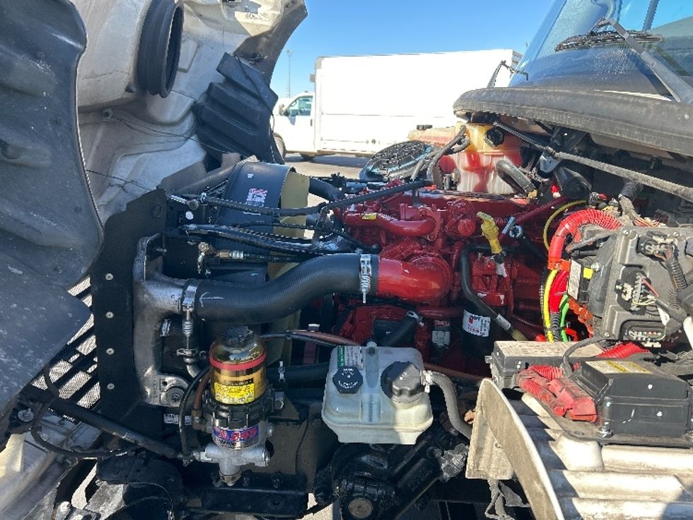 Refrigerated Truck-Light and Medium Duty Trucks-Freightliner-2019-M2-Las Vegas-NV-172,119\n\t\tmiles-$ 49,250 - Image 23