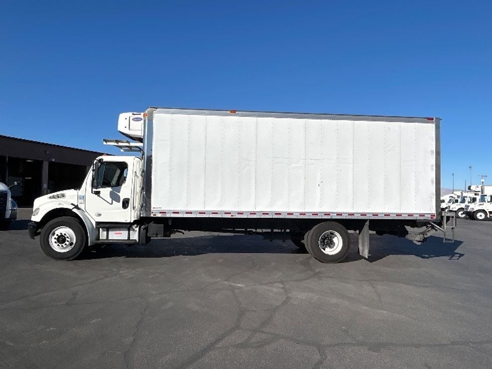 Refrigerated Truck-Light and Medium Duty Trucks-Freightliner-2019-M2-Las Vegas-NV-172,119\n\t\tmiles-$ 49,250 - Image 4