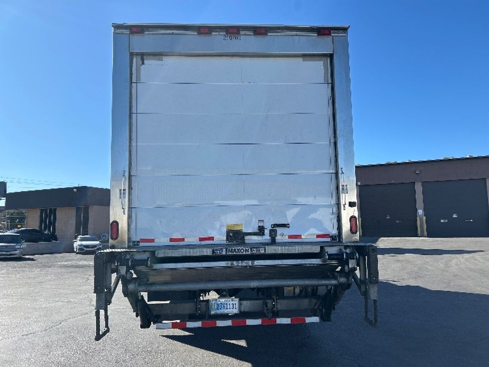 Refrigerated Truck-Light and Medium Duty Trucks-Freightliner-2019-M2-Las Vegas-NV-172,119\n\t\tmiles-$ 49,250 - Image 7