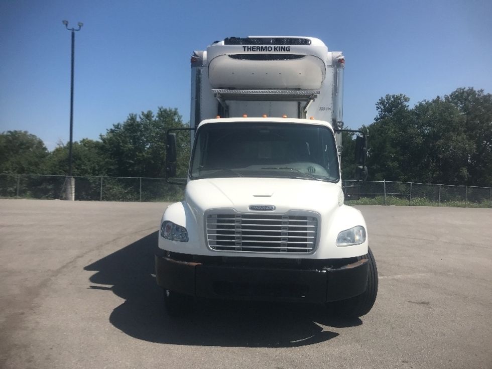 Refrigerated Truck-Light and Medium Duty Trucks-Freightliner-2019-M2-Lexington-KY-196,565\n\t\tmiles-$ 68,500 - Image 2