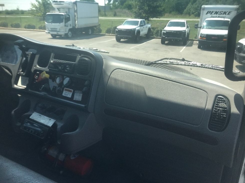 Refrigerated Truck-Light and Medium Duty Trucks-Freightliner-2019-M2-Lexington-KY-196,565\n\t\tmiles-$ 68,500 - Image 21