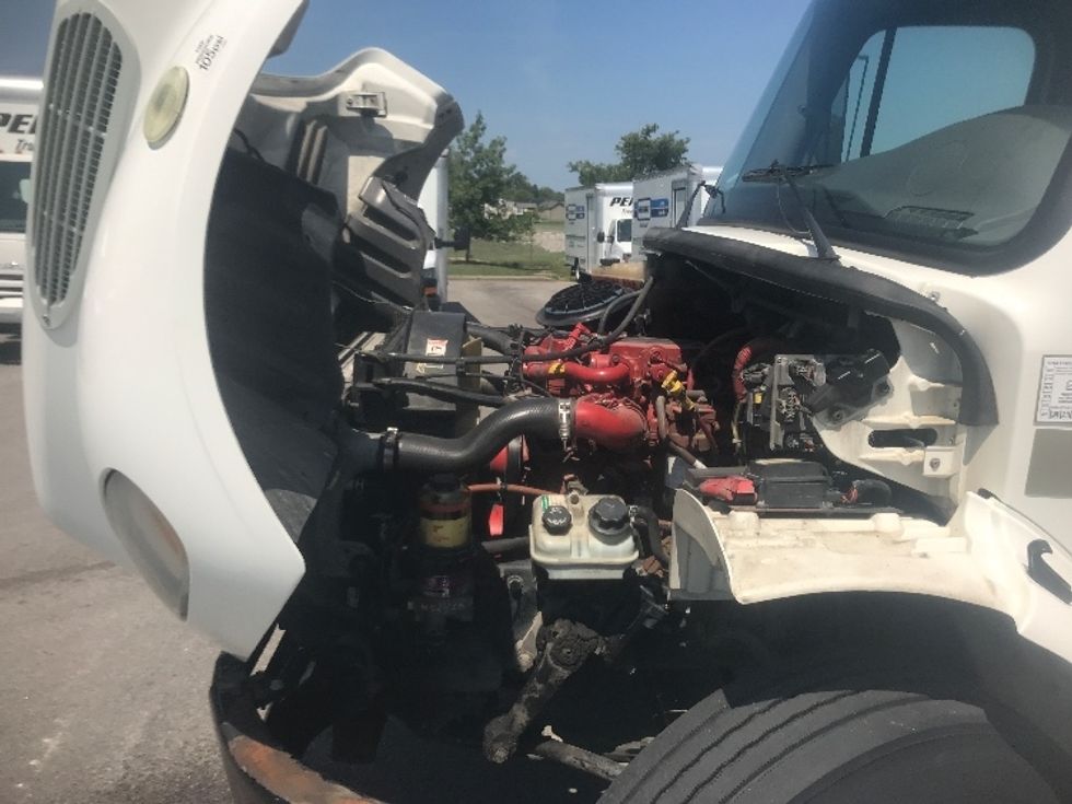 Refrigerated Truck-Light and Medium Duty Trucks-Freightliner-2019-M2-Lexington-KY-196,565\n\t\tmiles-$ 68,500 - Image 24