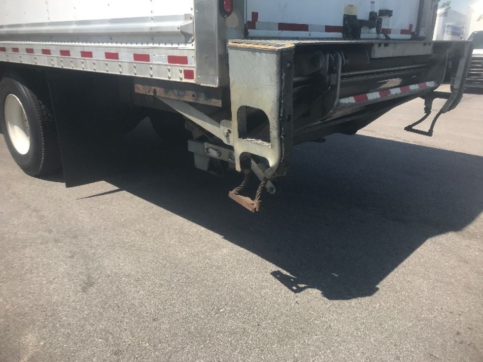 Refrigerated Truck-Light and Medium Duty Trucks-Freightliner-2019-M2-Lexington-KY-196,565\n\t\tmiles-$ 68,500 - Image 27