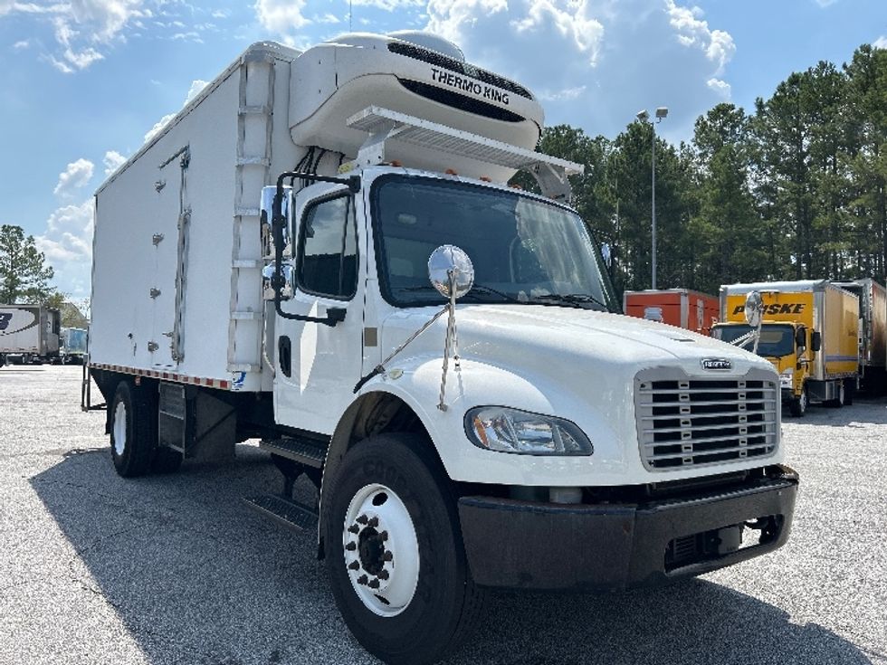 Refrigerated Truck-Light and Medium Duty Trucks-Freightliner-2019-M2-Lexington-SC-192,862\n\t\tmiles-$ 46,250 - Image 1