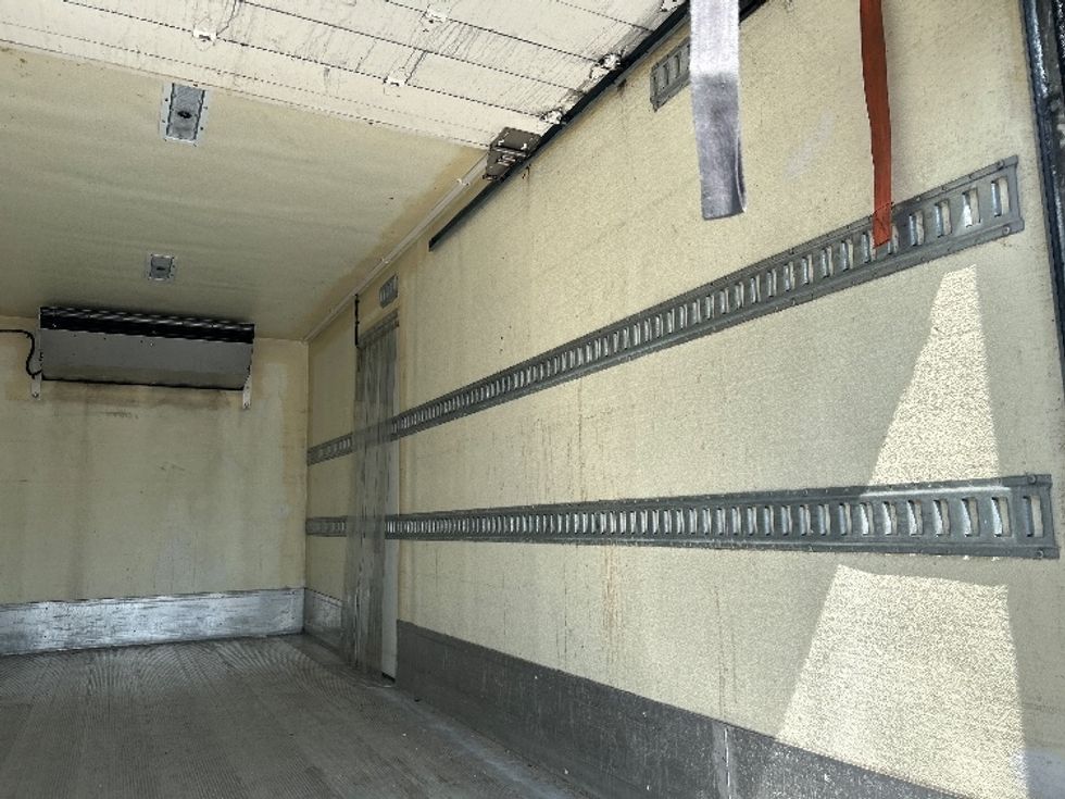 Refrigerated Truck-Light and Medium Duty Trucks-Freightliner-2019-M2-Lexington-SC-192,862\n\t\tmiles-$ 46,250 - Image 11
