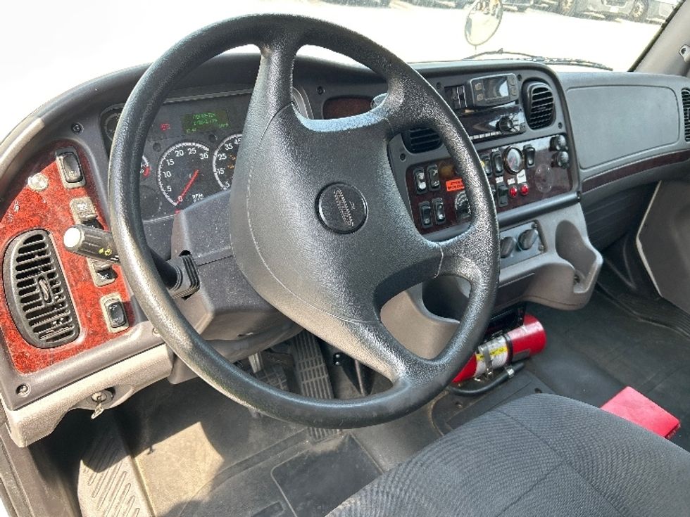 Refrigerated Truck-Light and Medium Duty Trucks-Freightliner-2019-M2-Lexington-SC-192,862\n\t\tmiles-$ 46,250 - Image 16