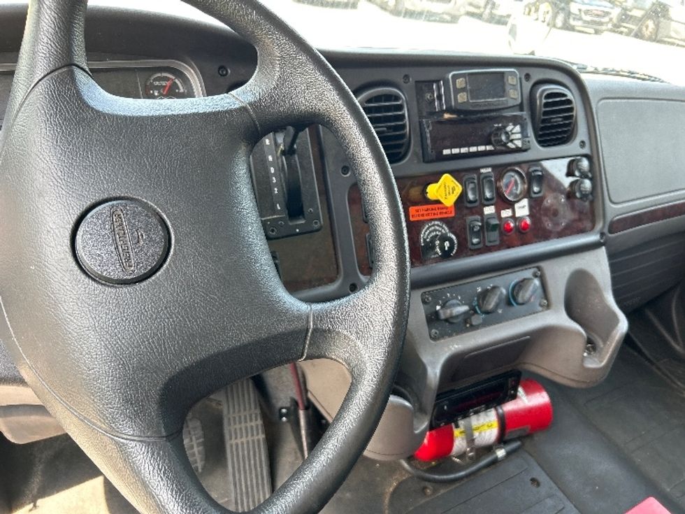 Refrigerated Truck-Light and Medium Duty Trucks-Freightliner-2019-M2-Lexington-SC-192,862\n\t\tmiles-$ 46,250 - Image 17