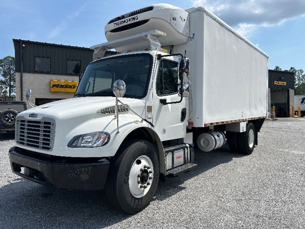 Refrigerated Truck-Light and Medium Duty Trucks-Freightliner-2019-M2-Lexington-SC-192,862\n\t\tmiles-$ 46,250 - Image 3