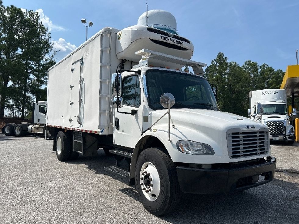 Refrigerated Truck-Light and Medium Duty Trucks-Freightliner-2019-M2-Lexington-SC-199,131\n\t\tmiles-$ 44,750 - Image 1