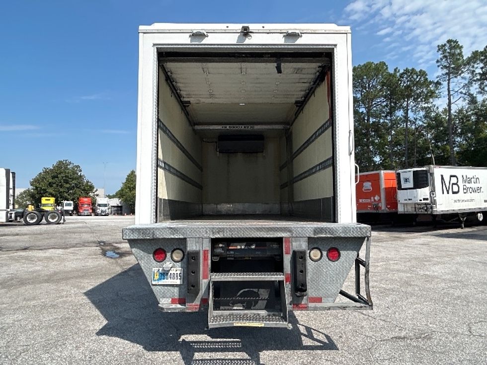 Refrigerated Truck-Light and Medium Duty Trucks-Freightliner-2019-M2-Lexington-SC-199,131\n\t\tmiles-$ 44,750 - Image 9