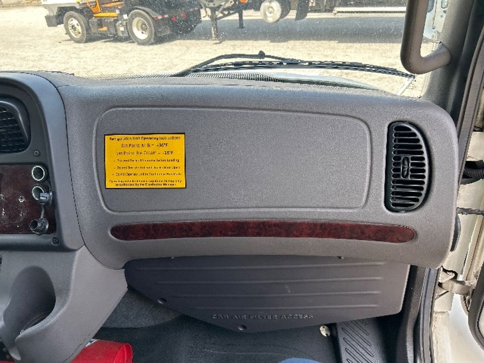 Refrigerated Truck-Light and Medium Duty Trucks-Freightliner-2019-M2-Lexington-SC-232,930\n\t\tmiles-$ 41,000 - Image 20