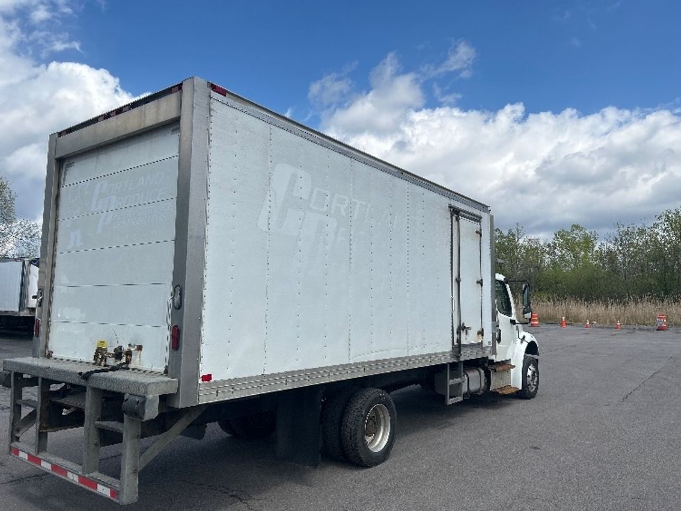 Refrigerated Truck-Light and Medium Duty Trucks-Freightliner-2019-M2-Liverpool-NY-127,549\n\t\tmiles-$ 46,500 - Image 12