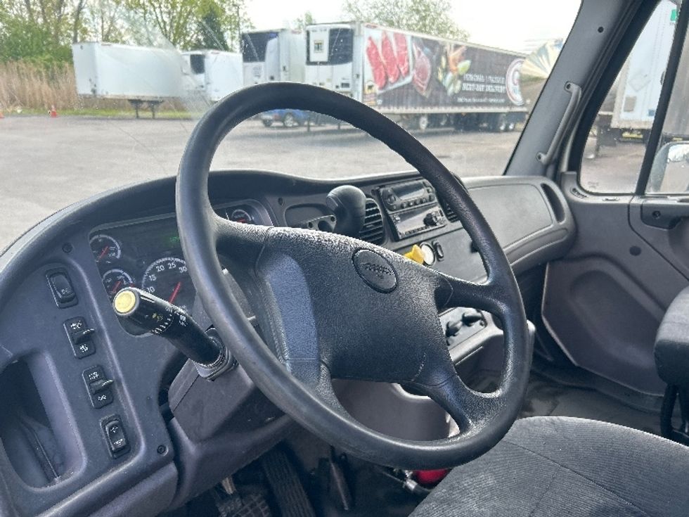 Refrigerated Truck-Light and Medium Duty Trucks-Freightliner-2019-M2-Liverpool-NY-127,549\n\t\tmiles-$ 46,500 - Image 16
