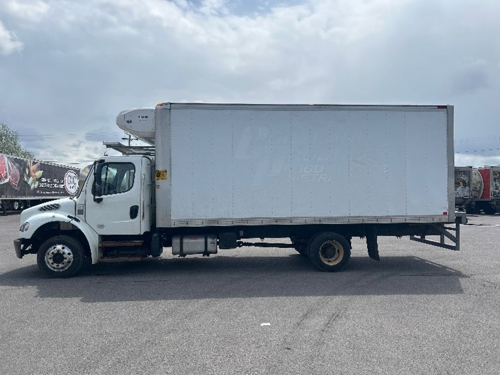 Refrigerated Truck-Light and Medium Duty Trucks-Freightliner-2019-M2-Liverpool-NY-127,549\n\t\tmiles-$ 46,500 - Image 4