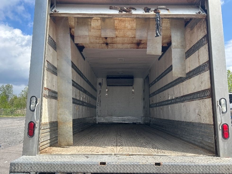 Refrigerated Truck-Light and Medium Duty Trucks-Freightliner-2019-M2-Liverpool-NY-127,549\n\t\tmiles-$ 46,500 - Image 8