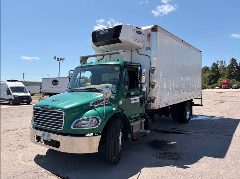 Refrigerated Truck-Light and Medium Duty Trucks-Freightliner-2019-M2-Londonderry-NH-134,099\n\t\tmiles-$ 46,500 - Image 1