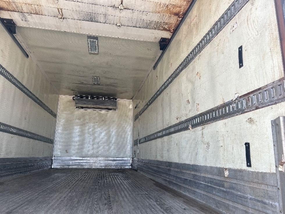 Refrigerated Truck-Light and Medium Duty Trucks-Freightliner-2019-M2-Londonderry-NH-134,099\n\t\tmiles-$ 46,500 - Image 11