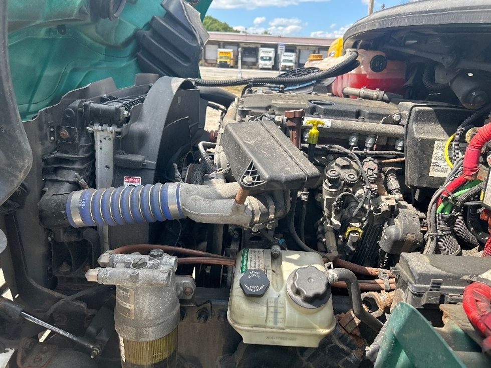 Refrigerated Truck-Light and Medium Duty Trucks-Freightliner-2019-M2-Londonderry-NH-134,099\n\t\tmiles-$ 46,500 - Image 23