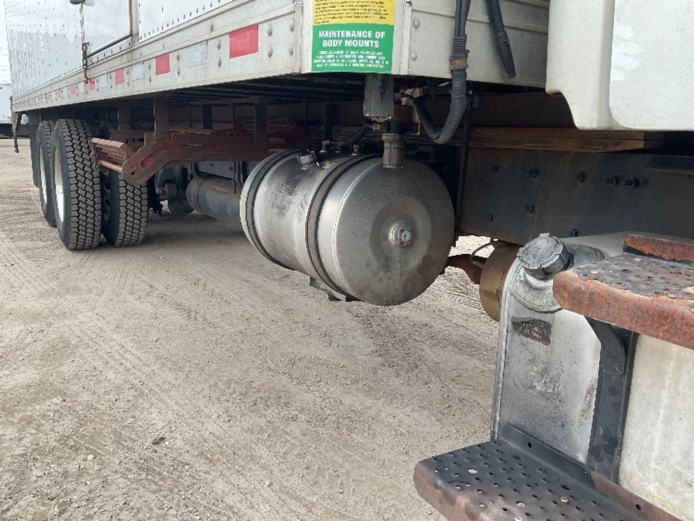 Refrigerated Truck-Light and Medium Duty Trucks-Freightliner-2019-M2-Londonderry-NH-174,488\n\t\tmiles-$ 68,000 - Image 14