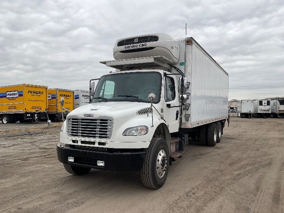 Refrigerated Truck-Light and Medium Duty Trucks-Freightliner-2019-M2-Londonderry-NH-174,488\n\t\tmiles-$ 68,000 - Image 3