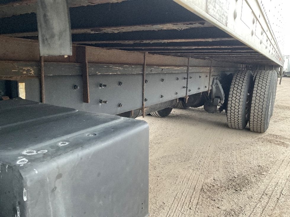 Refrigerated Truck-Light and Medium Duty Trucks-Freightliner-2019-M2-Londonderry-NH-174,488\n\t\tmiles-$ 68,000 - Image 5