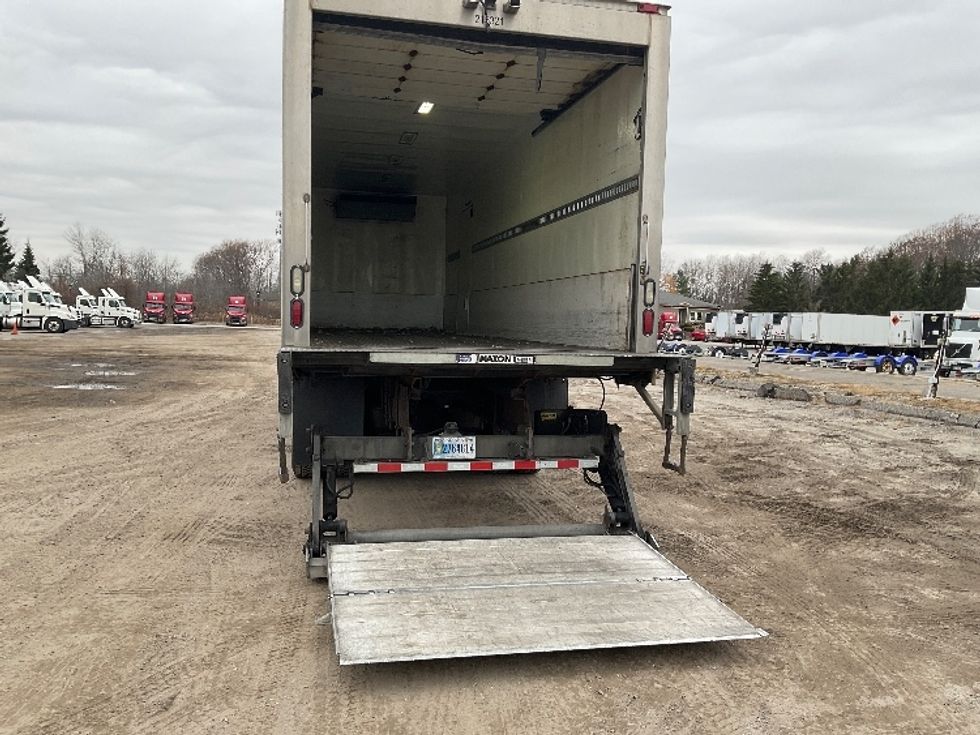 Refrigerated Truck-Light and Medium Duty Trucks-Freightliner-2019-M2-Londonderry-NH-174,488\n\t\tmiles-$ 68,000 - Image 9
