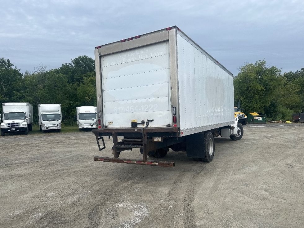 Refrigerated Truck-Light and Medium Duty Trucks-Freightliner-2019-M2-Londonderry-NH-223,117\n\t\tmiles-$ 42,500 - Image 13