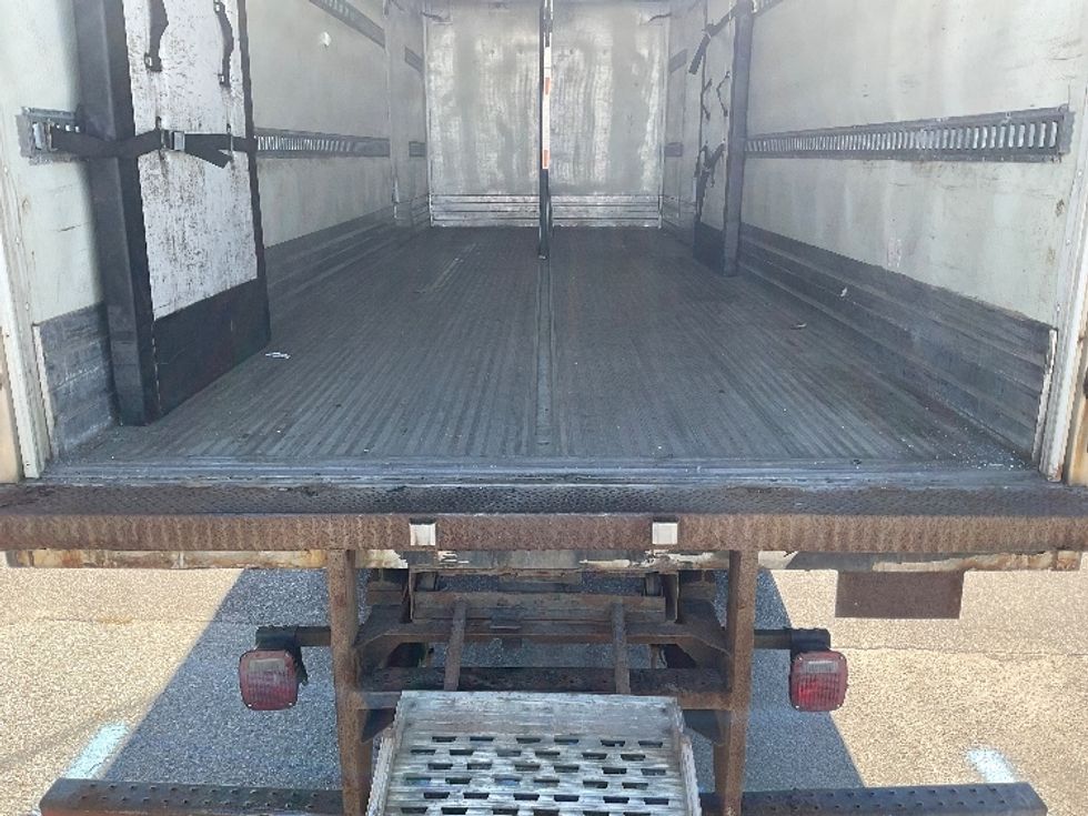 Refrigerated Truck-Light and Medium Duty Trucks-Freightliner-2019-M2-Londonderry-NH-290,187\n\t\tmiles-$ 25,750 - Image 10